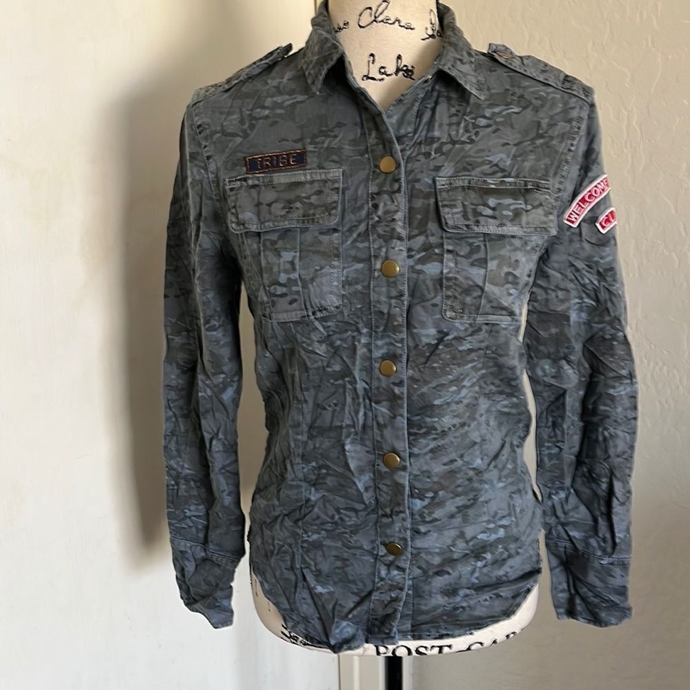 Pam & Gela Camouflage Tribe Welcome To The Club Patch Casual Modern Shirt